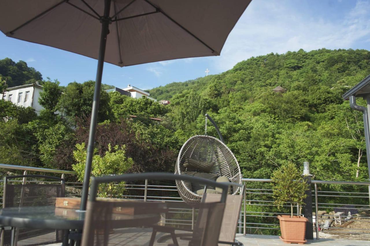 Nira Hotel Gonio Ngoại thất bức ảnh