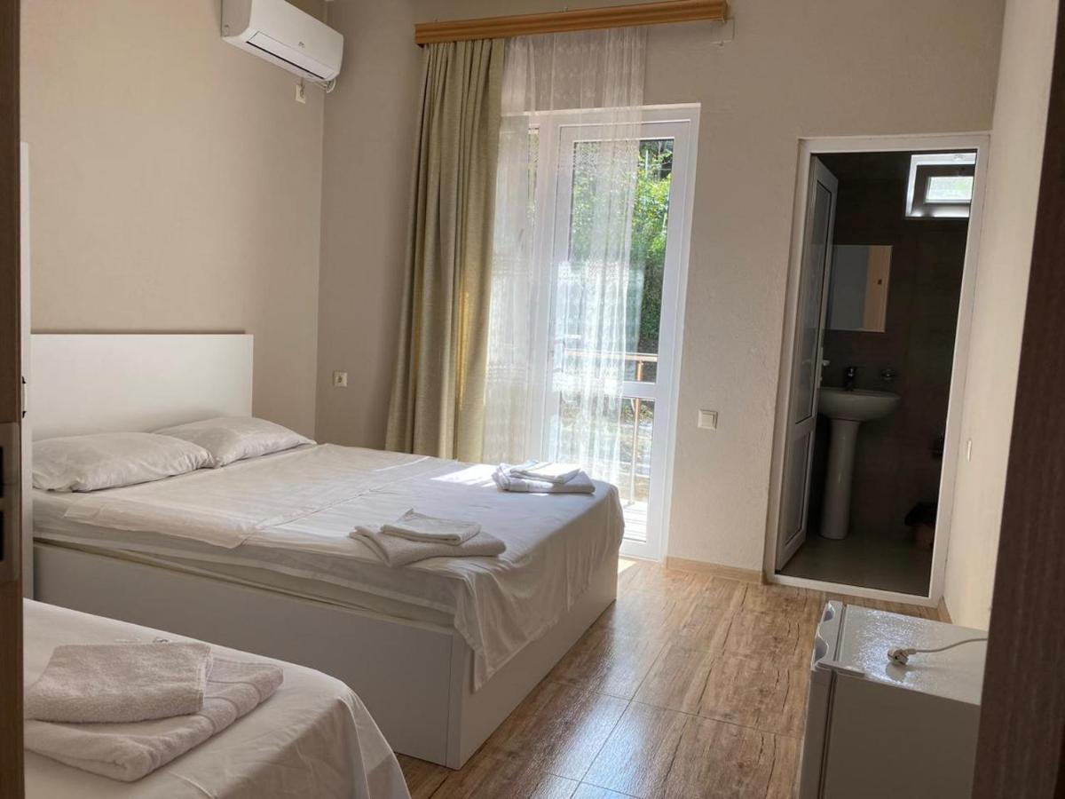 Nira Hotel Gonio Ngoại thất bức ảnh