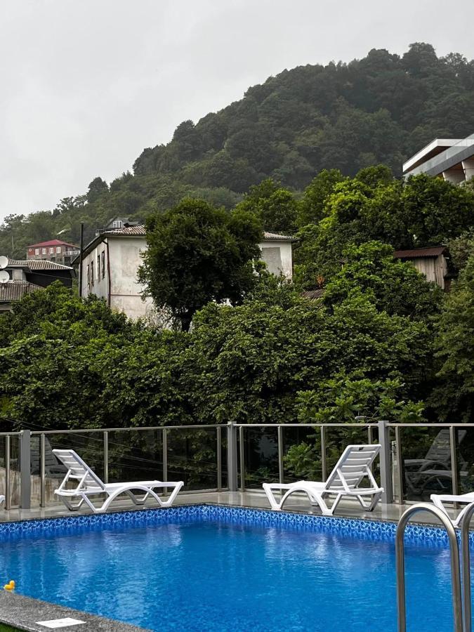 Nira Hotel Gonio Ngoại thất bức ảnh