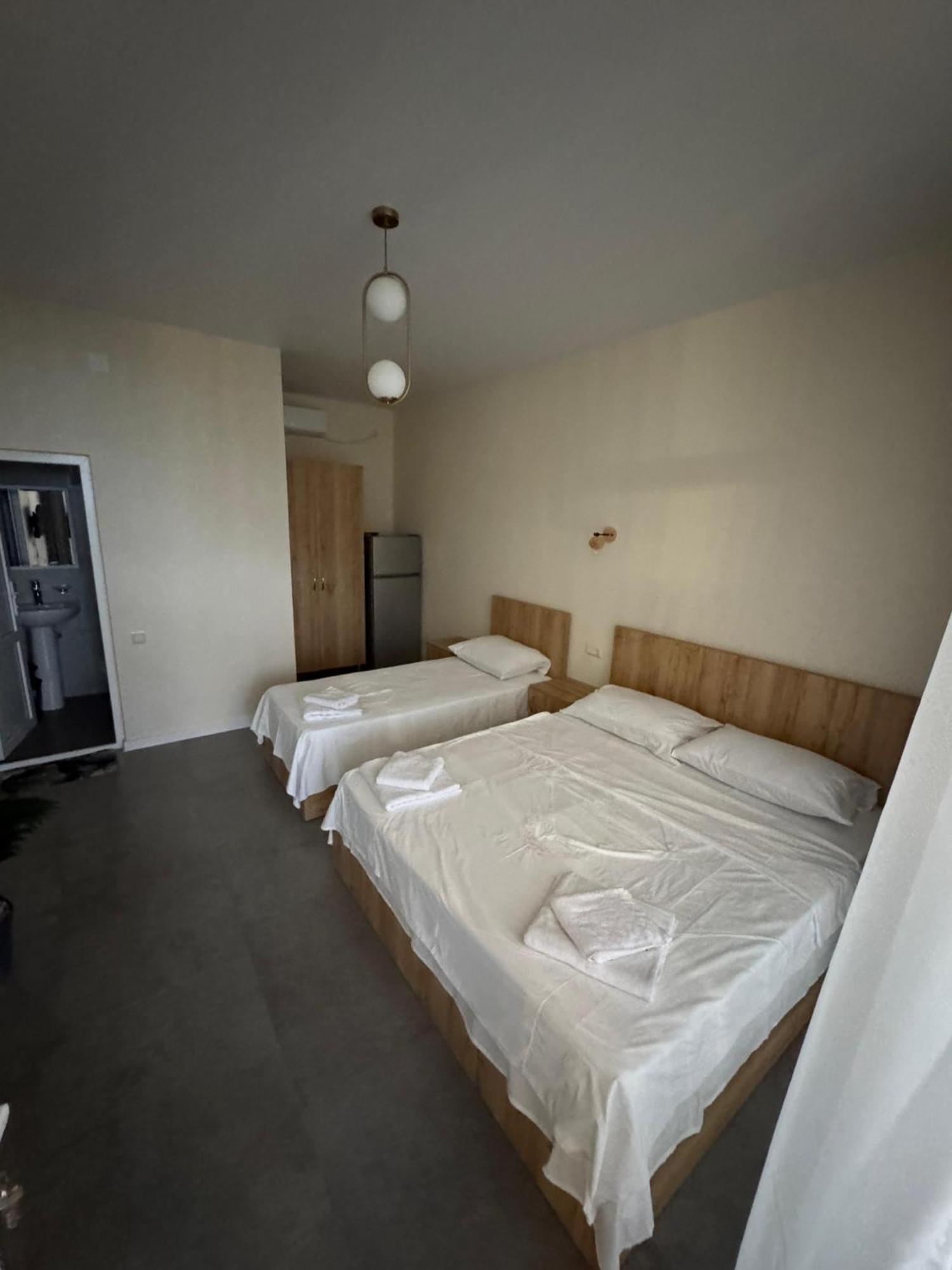 Nira Hotel Gonio Ngoại thất bức ảnh